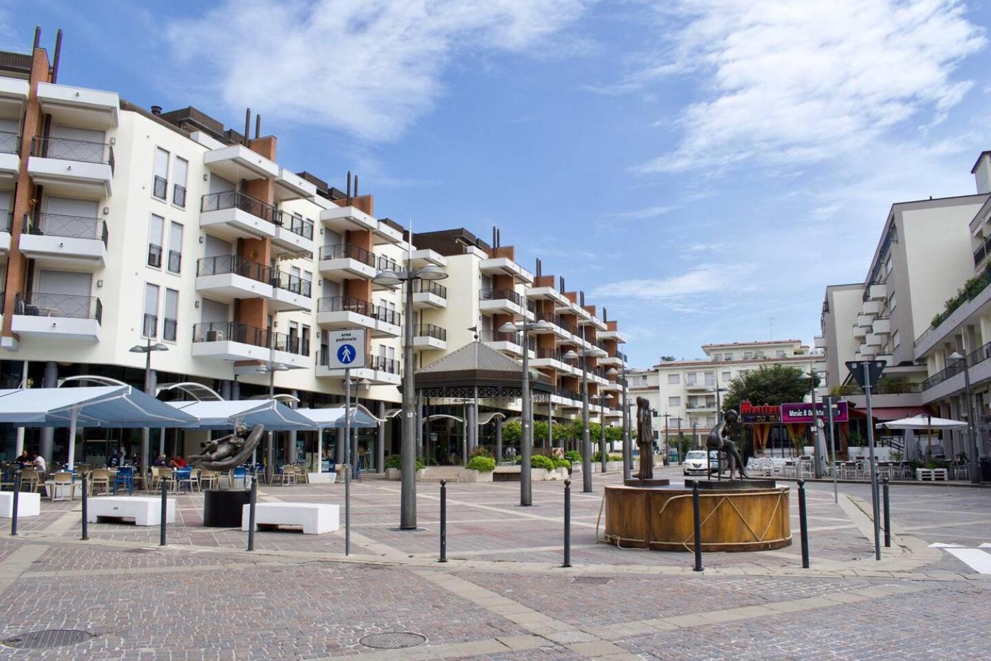 Marconi Deluxe Apartment Lido di Jesolo Exterior photo